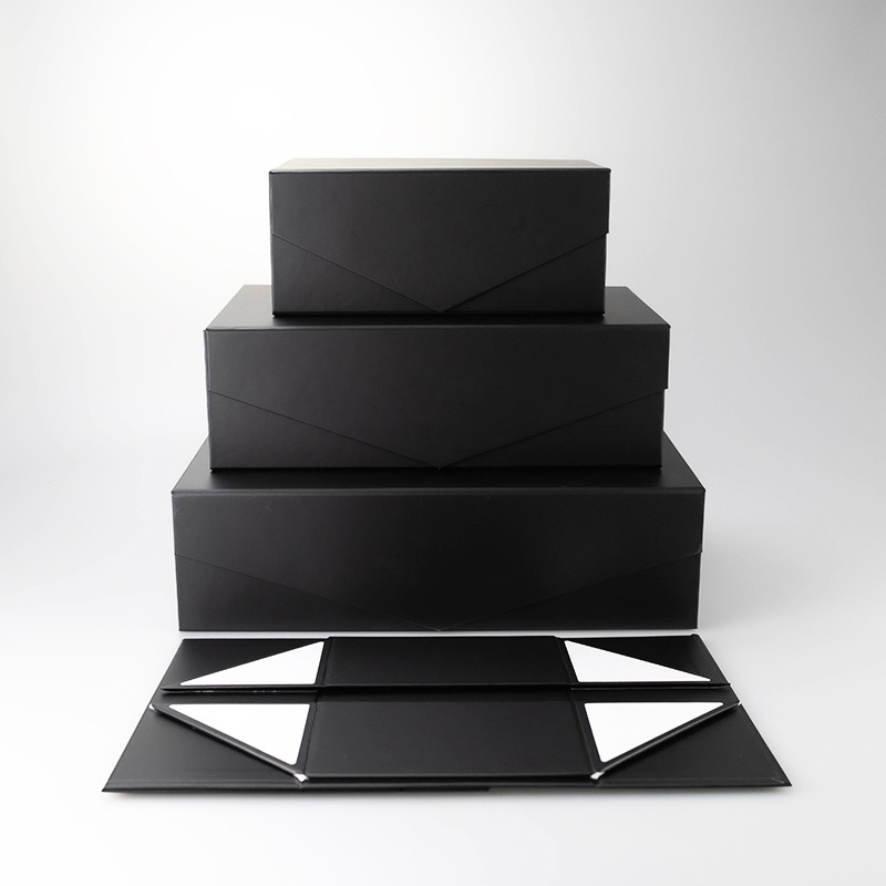 Luxury Black Magnetic Folding Gift Box Cardboard Packaging for Wedding Guest Birthday Party